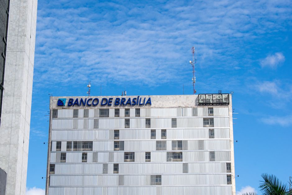 Itaú, Bradesco e BCP lideram uso de IA com dados de plataformas de pagamento Itaú, Bradesco e BCP lideram uso de IA com dados de plataformas de pagamento